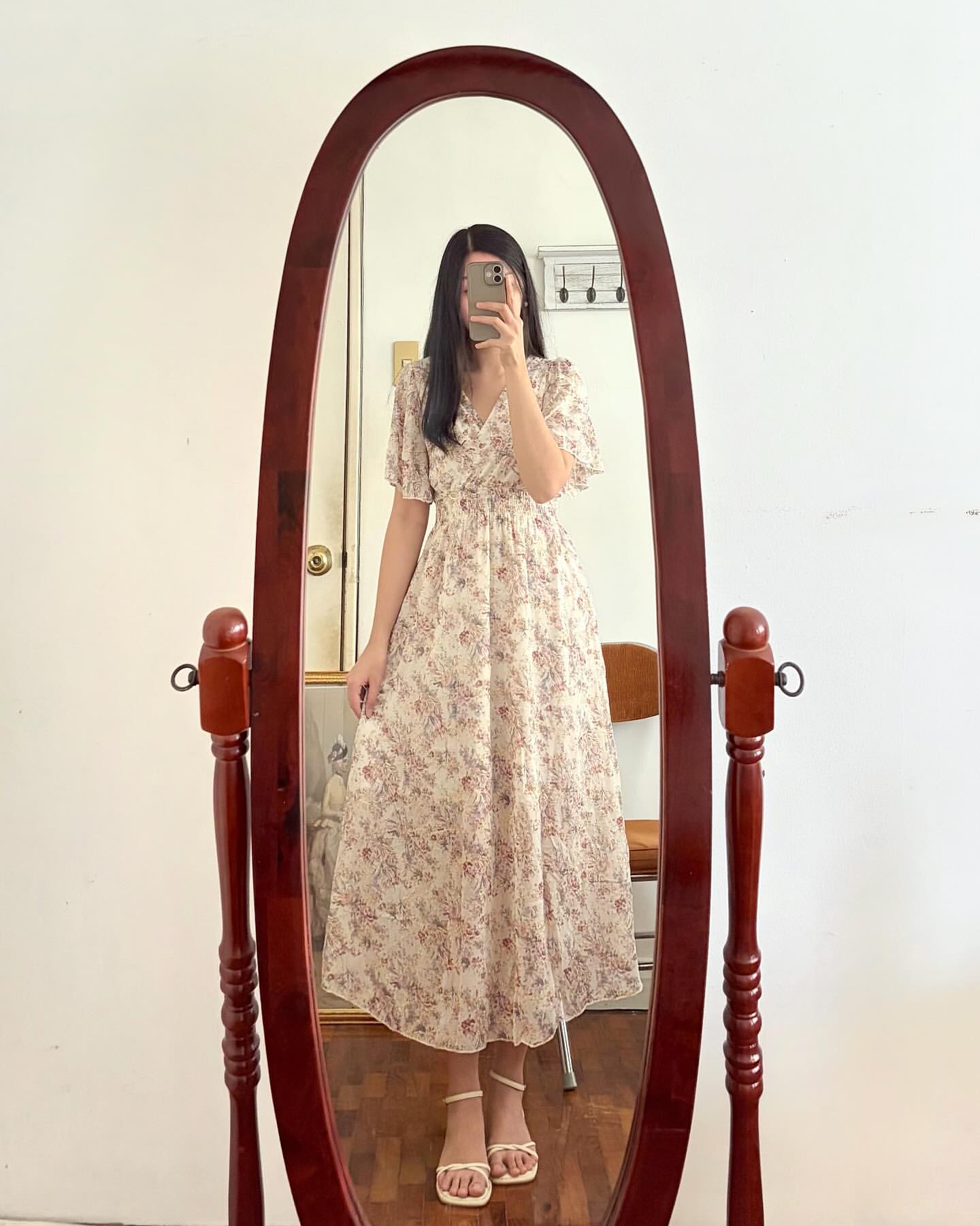 Coloured midi dress — The Modest Filipina